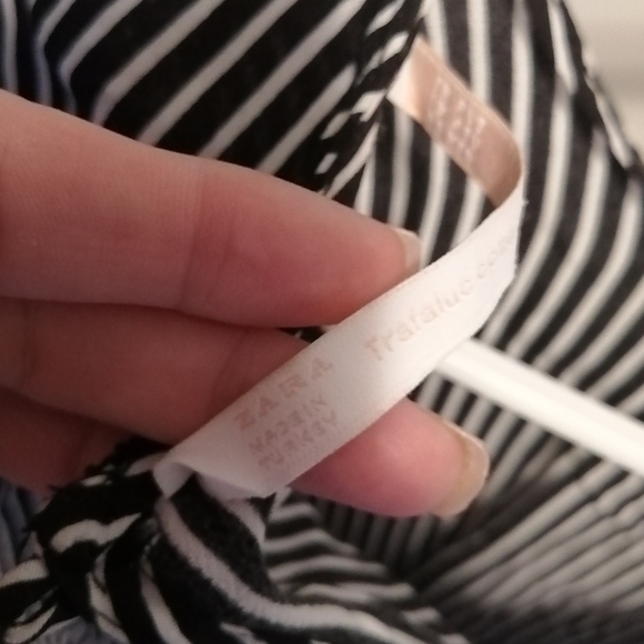 Zara blouse - beautiful - peplum - bell sleeves - Picture 4 of 12